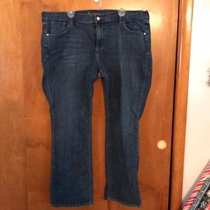 Old Navy the sweetheart size 20 stretch bluejeans
